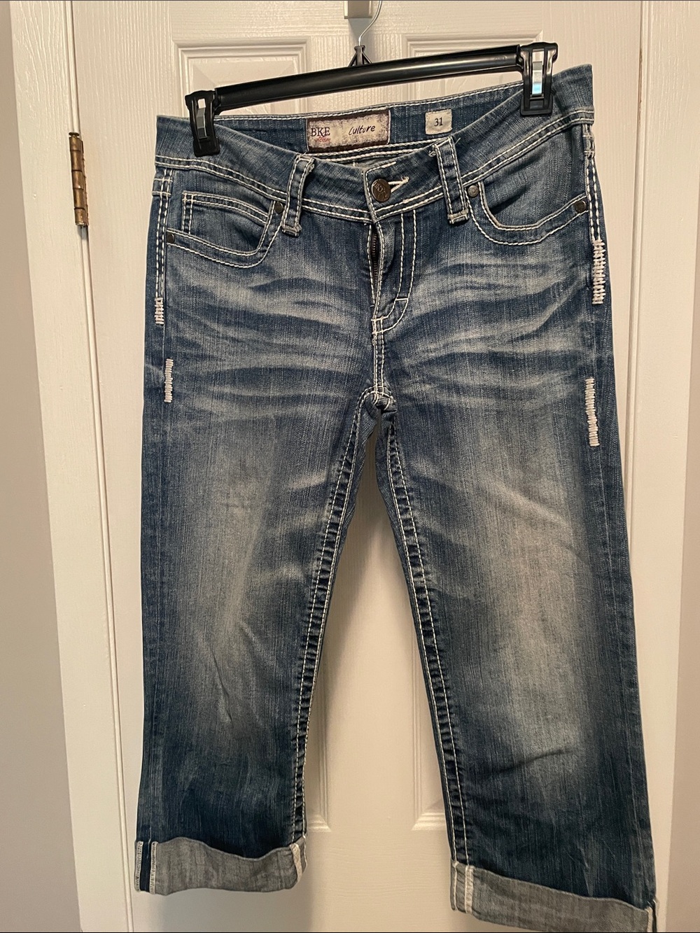 Women’s Distressed Mid-Rise Blue Cropped Jeans